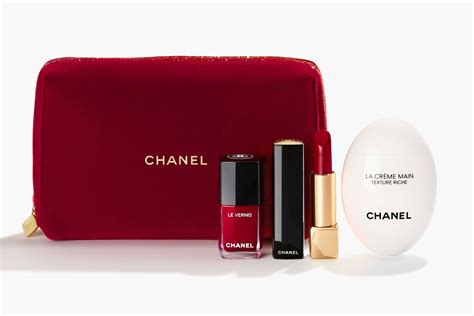 chanel christmas makeup 2016|chanel holiday gift set 2024.